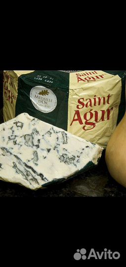 Сыр мягкий с плесенью Сэнт агюр, Бавария блу