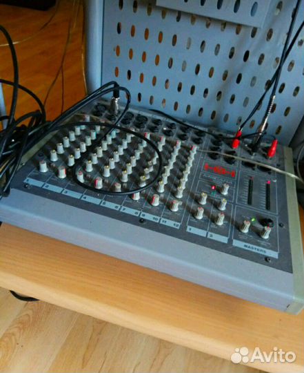 Микшерный пульт hн miscara 1202r