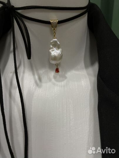 Чокер из жемчуга