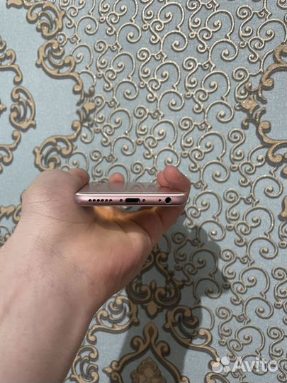 iPhone 6S, 32 ГБ