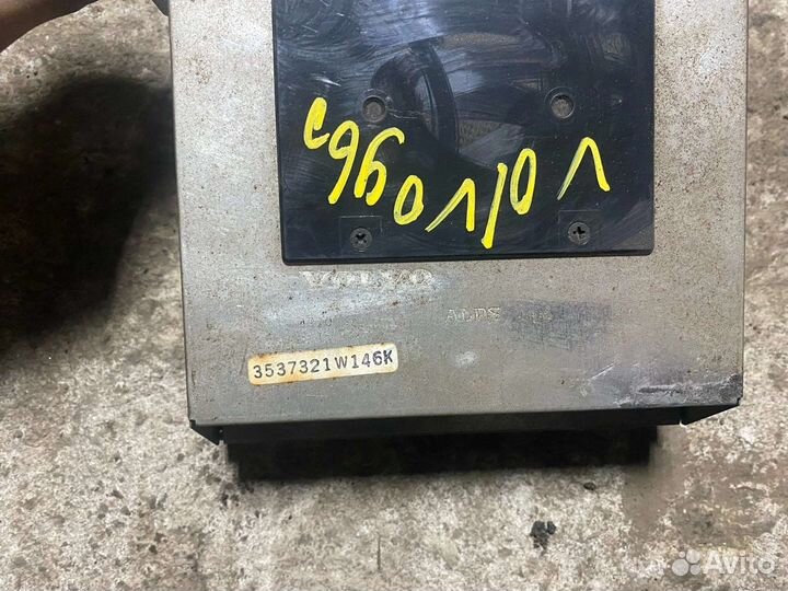 Блок управления климатом Volvo 960 b6304s