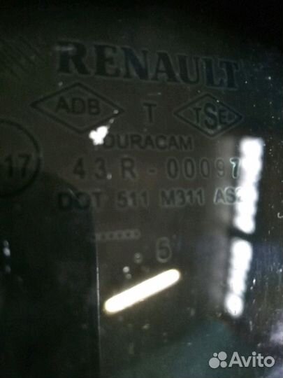 Стекло задней левой двери Renault Megane 2