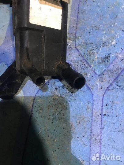 Бачок гидроусилителя руля 3B0422371