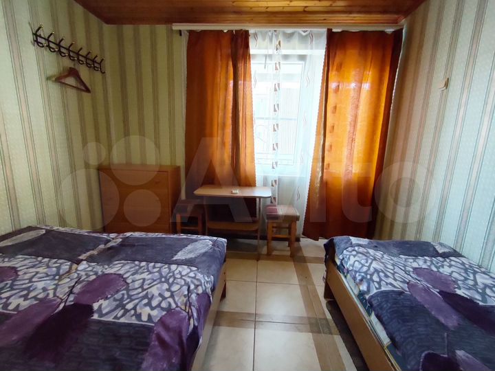 Комната 15 м², 2/2 эт.