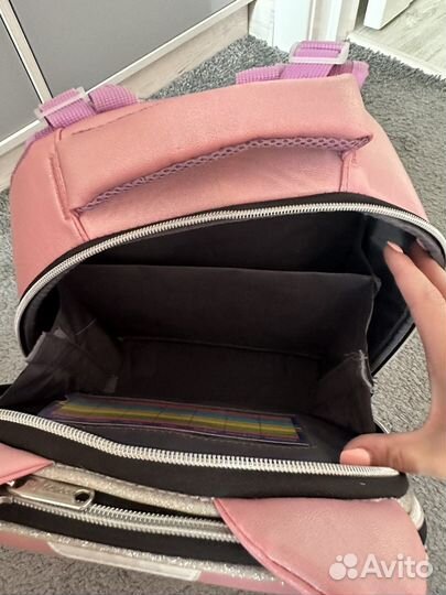 Школьный рюкзак