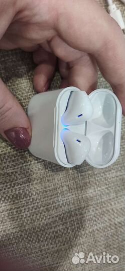 Беспроводные наушники