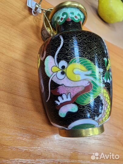 Ваза клуазоне