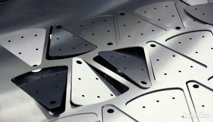 Лазерная резка и гибка металла