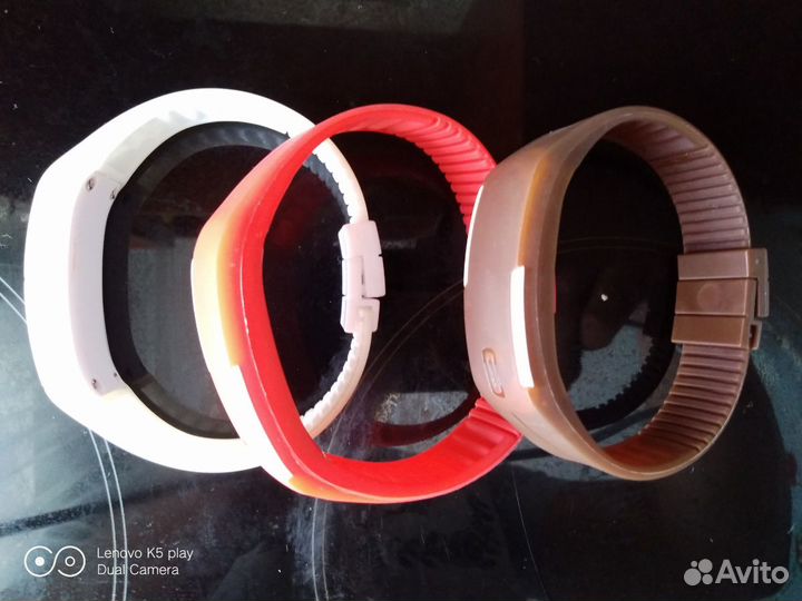 Часы наручные