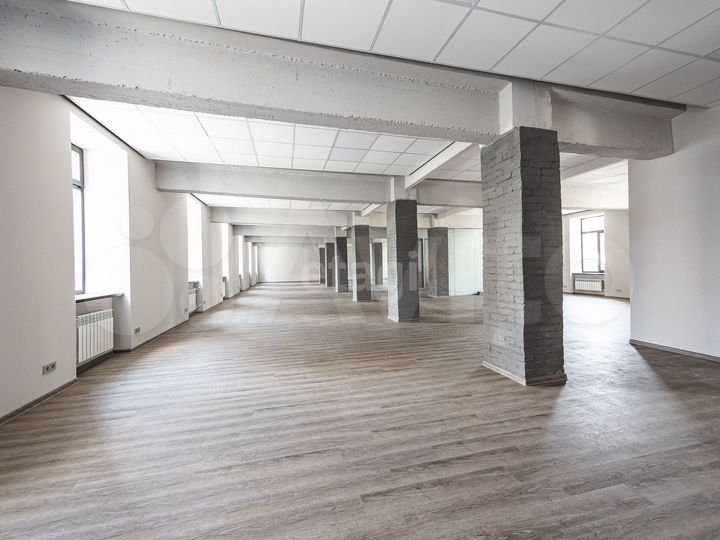 Сдам офисное помещение, 373.6 м²