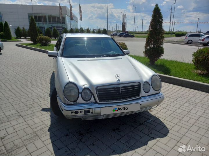 Mercedes-Benz E-класс 2.4 AT, 1998, 300 000 км