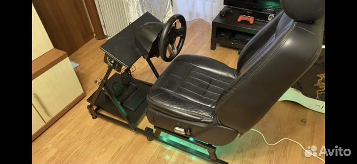 Игровое кресло кокпит