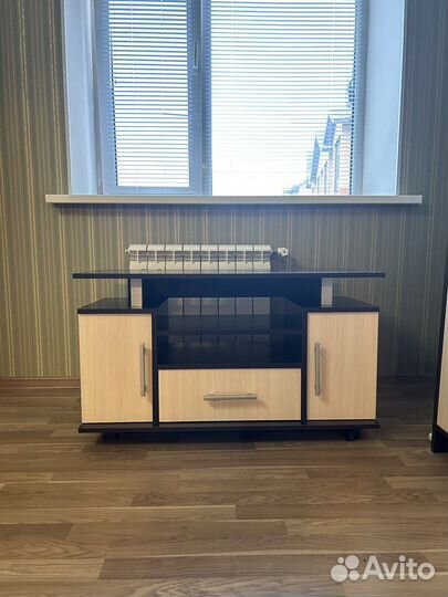 Тумба под телевизор