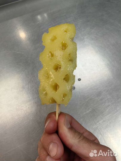 Фрукты на палочке. Вьетнам