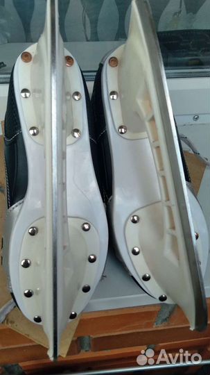 Коньки хоккейные детские 38 размер