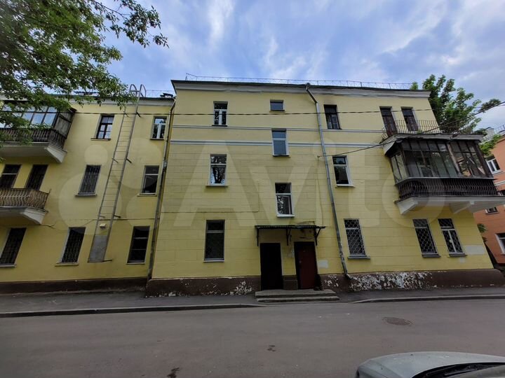 2-к. квартира, 55 м², 3/3 эт.
