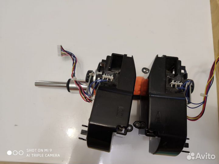 Модуль колеса к роботу-пылесосу Panda x500/x950