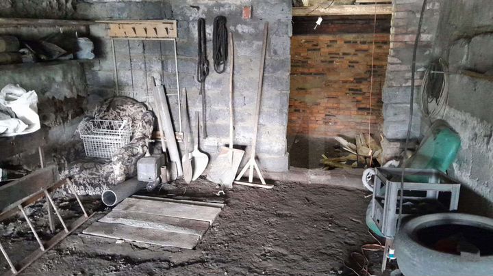 Гараж, > 30 м²