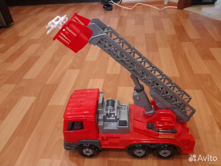 Машина пожарная, полицейская и военная