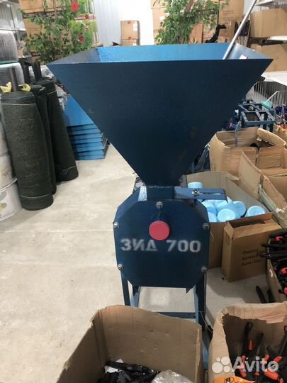 Крупорушка зернодробилка зид-700