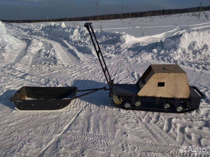 Самодельный мотобуксировщик на деревянных склизах