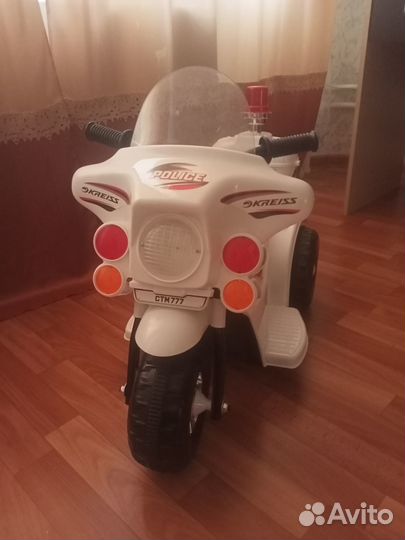 Полицейский скутер