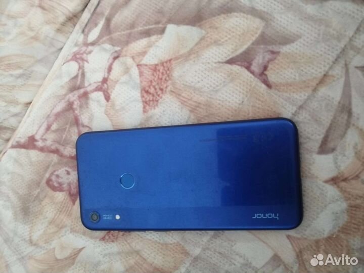 Мобильные телефоны бу honor 8а