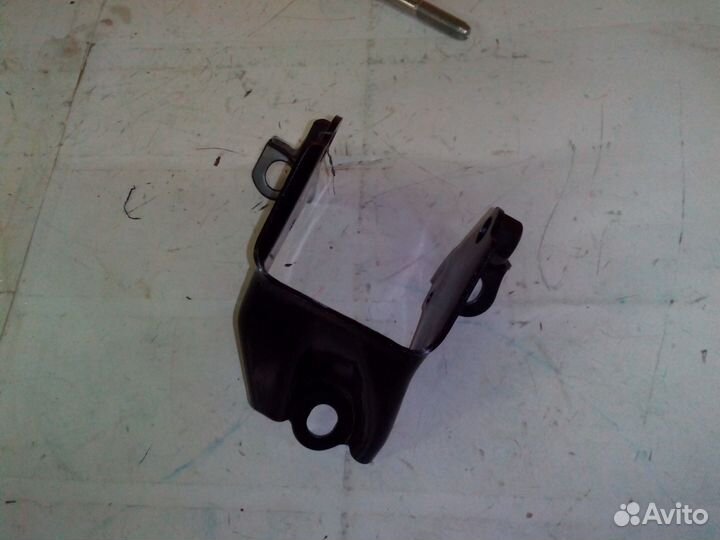 Кронштейн опоры кпп Honda 50825S04990