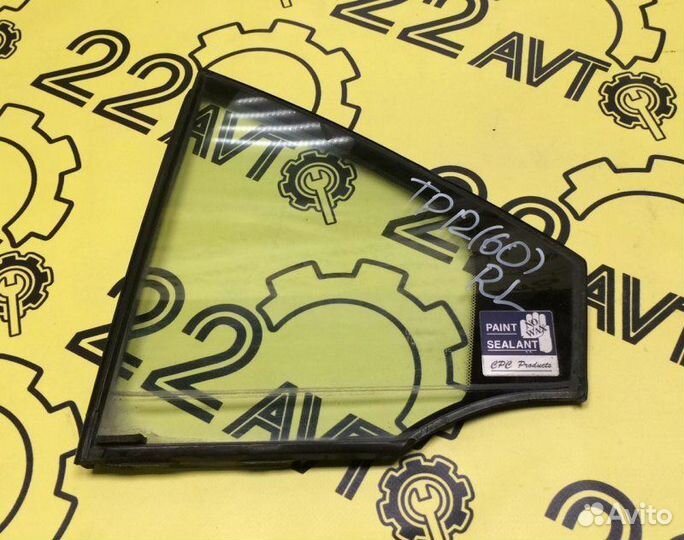 Форточка двери задняя левая Nissan Primera TP12