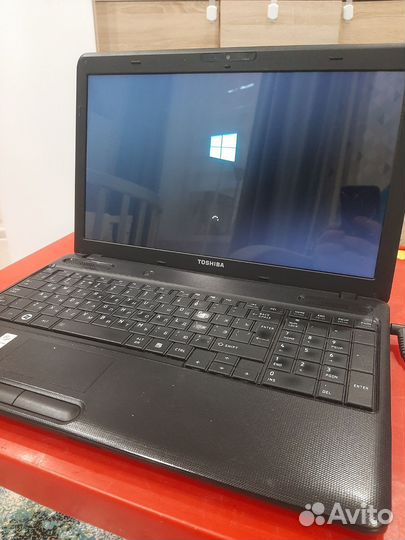 Ноутбук toshiba