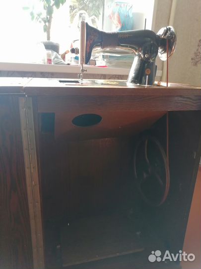 Швейная машинка