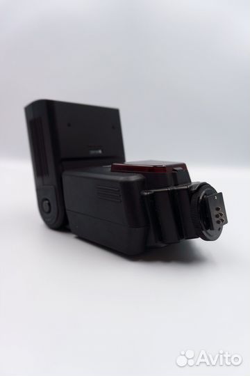 Вспышка Sigma EF-610 DG ST для Canon