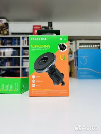 Автомобильный держатель для смартфона Borofone H77
