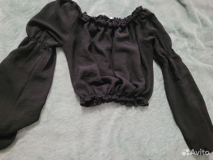 Блузка с воланами