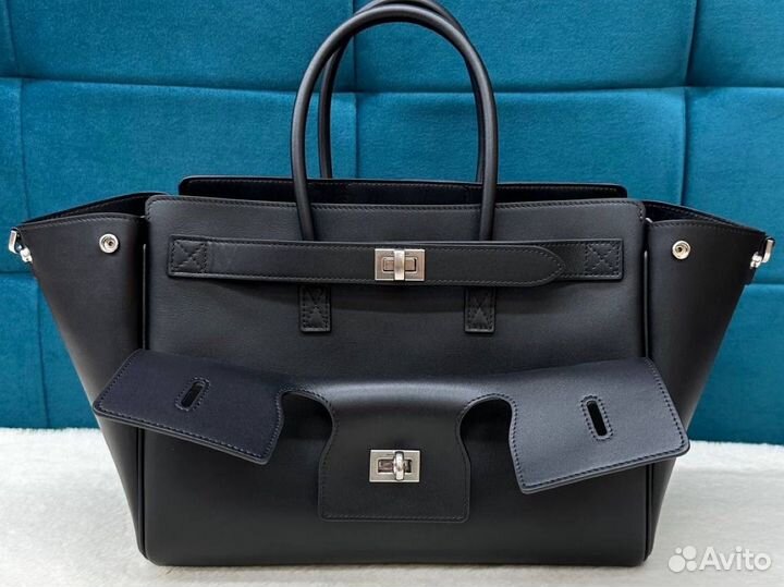 Сумка Balenciaga Bel Air Carry All