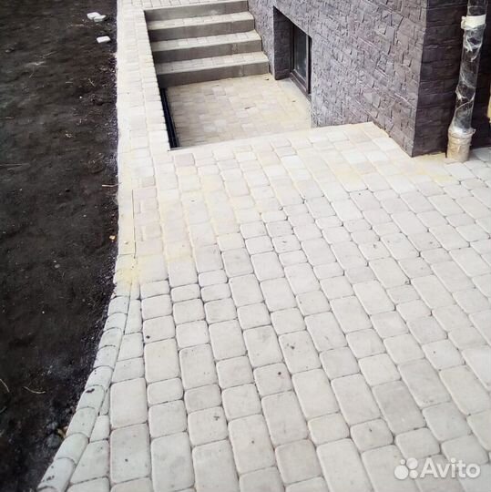 Бордюр Листопад Гранит