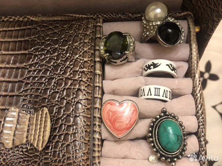 Шесть колец