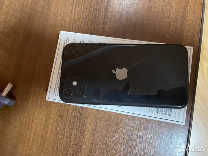 iPhone 11, 128 ГБ
