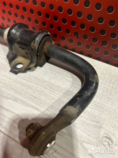 Стабилизатор подвески (поперечной устойчивости)