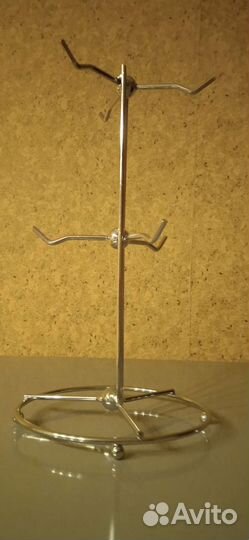 Держатель для кружек или подставка под бусы