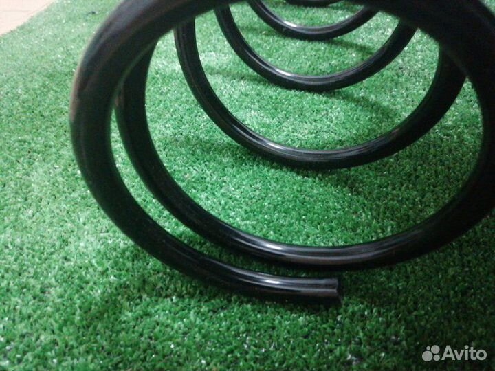 Пружина передняя Nissan Sunny Almera