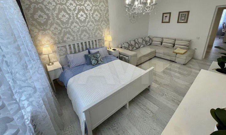 2-к. квартира, 70 м², 3/9 эт.