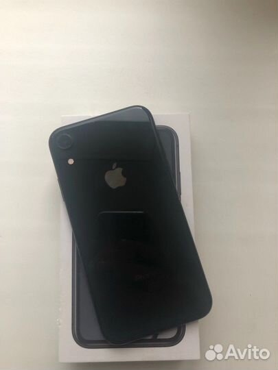 iPhone xr 64gb
