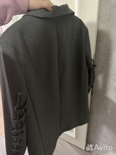 Пиджак женский