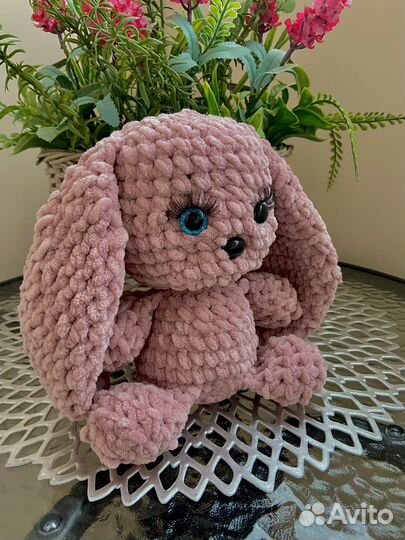 Плюшевый заяц