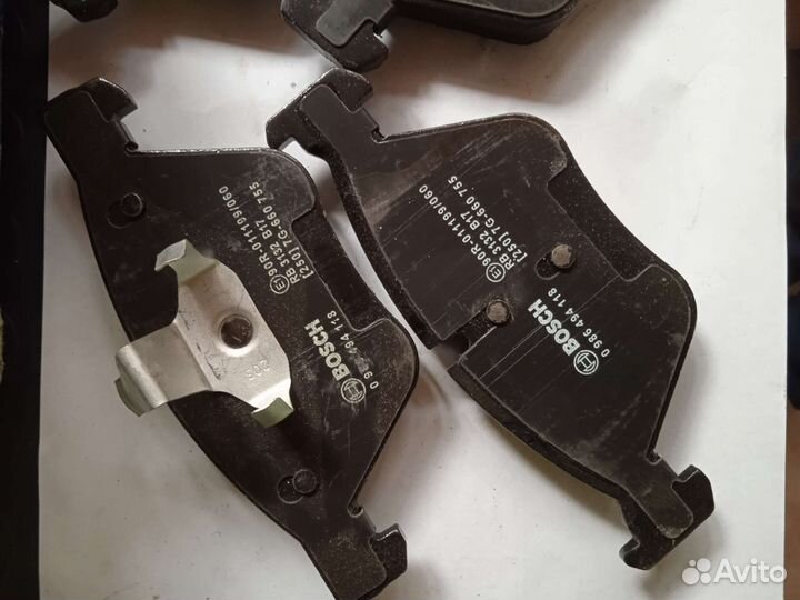 Колодки тормозные передние BMW.0986494118 bosch