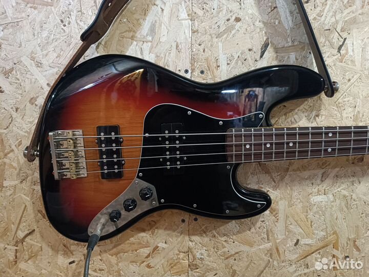 Бас гитара Fender Modern Player Jazz Bass