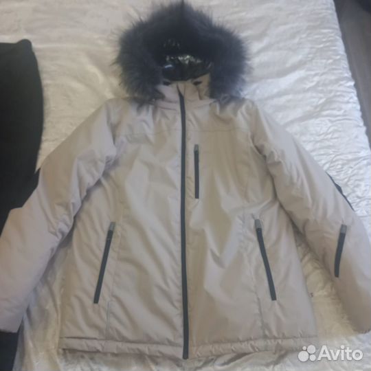 Горнолыжный комбинезон женский