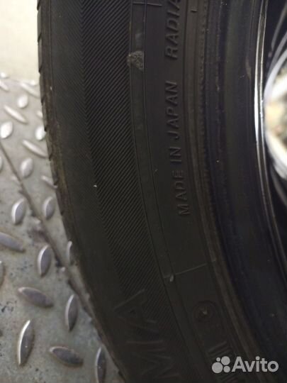 Yokohama dB Decibel E70 215/55 R17 93V