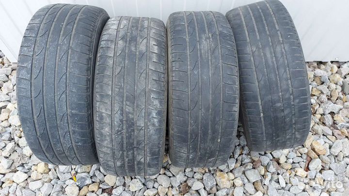 Bridgestone Dueler H/P 235/55 R17 99V